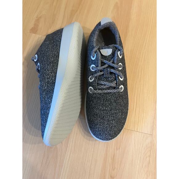 Allbirds Wool Runners - Picture 5 of 9